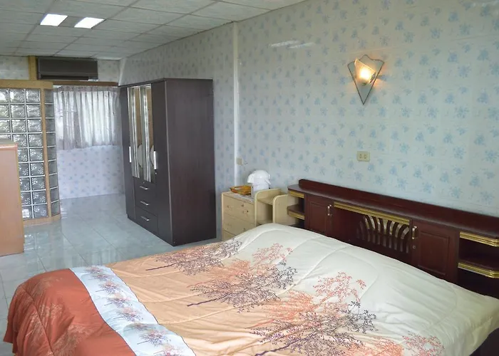 Charan 41 * Bangkok